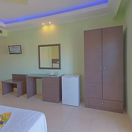 Hotell Grand Platon 4*