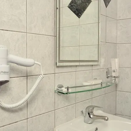 Hotell Grand Platon Olympiakí Aktí