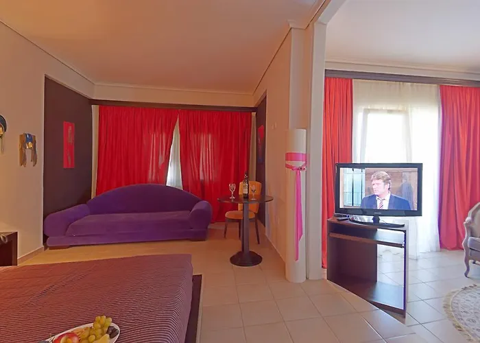 Hotel Grand Platon 4*