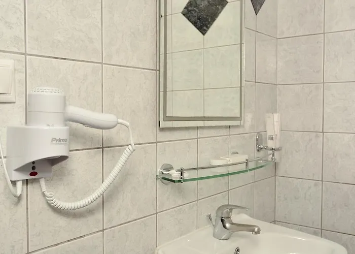 Hotel Grand Platon Olympiakí Aktí