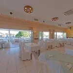 Отель Grand Platon 4*