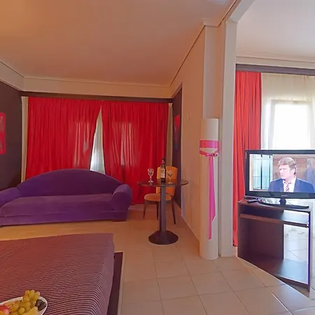 Hotel Grand Platon 4*