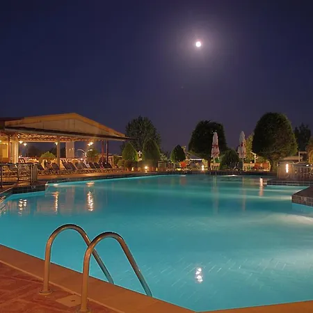 Grand Platon Hotel Olympiakí Aktí